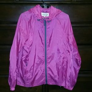 NWOT Lightweight wind breaker